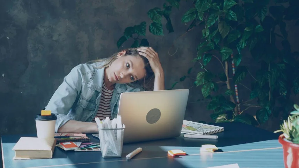 Stress et mal de dos : quand l’esprit pèse sur la colonne