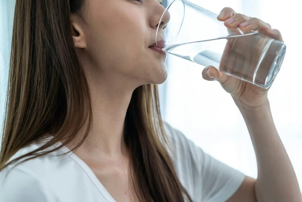 Troubles de la déglutition : causes, symptômes et solutions apportées par la kinésithérapie et l’ostéopathie